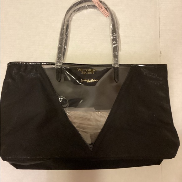 Victoria's Secret Handbags - Victoria Secret Tote Bag With Makeup Bag NWT